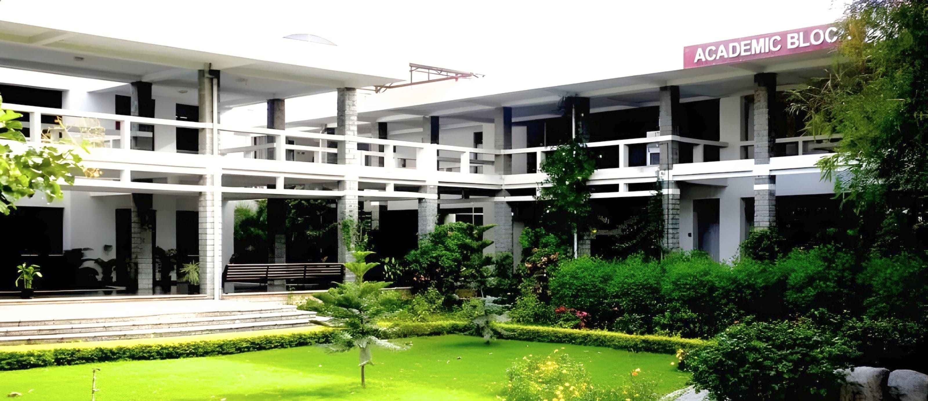 NALSAR Campus