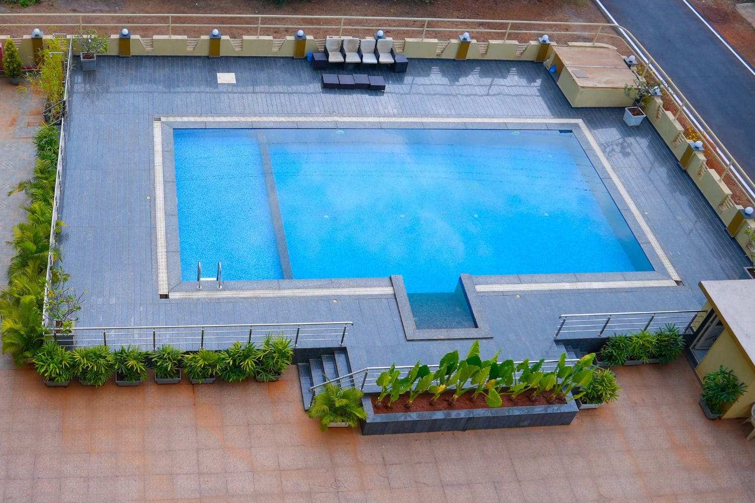 IIULER Goa Swimming Pool